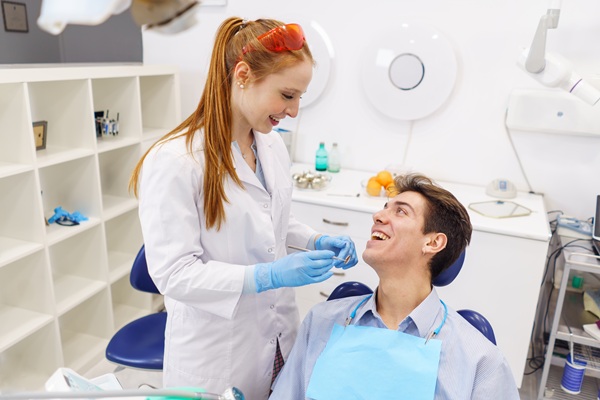 Finding The Right Dentist Near Me: What To Look For In Quality Dental Care